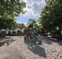 Wohnung zum Kaufen in Kirchheim 695.000,00 € 145 m²