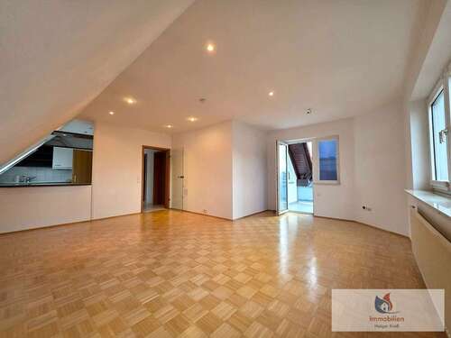 Foto - Wohnung zum Mieten in Hanau 900,00 € 71 m²