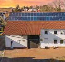 Haus zum Kaufen in Hilzingen 585.000,00 € 215 m²