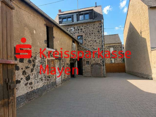 Foto - Haus zum Kaufen in Nickenich 379.000,00 € 110 m²