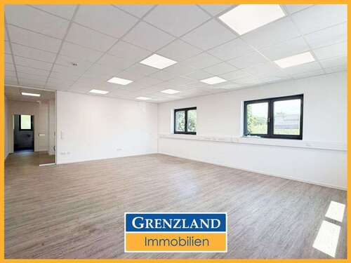 Foto - Büro in Rhede 595,00 € 85 m² - 595,00&nbsp;EUR Kaltmiete, ca.&nbsp; 85,00&nbsp;m&sup2;