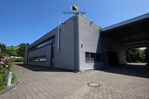 Foto - Halle in Schorndorf 1.399.999,00 € 976 m²