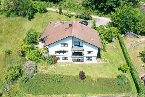 Foto - Haus zum Kaufen in Bad Wildbad 475.000,00 € 210 m²