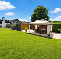 Haus zum Kaufen in Stolberg (Rheinland) Büsbach 449.900,00 € 300 m² - Stolberg (Rheinland) / Büsbach