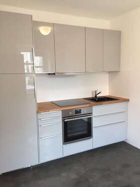Foto - Wohnung zum Mieten in Zwickau 280,00 € 34.3 m²