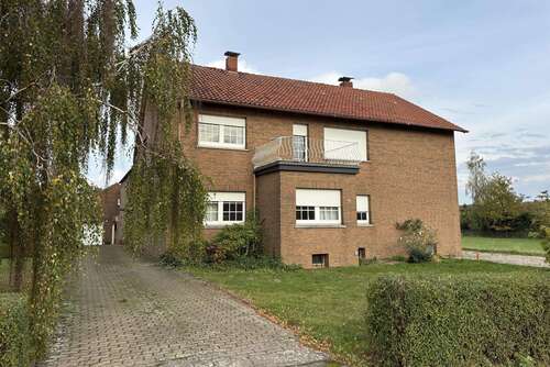 Foto - Haus zum Kaufen in Vlotho 289.000,00 € 260 m²