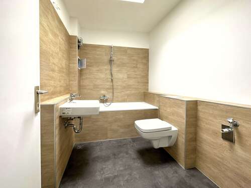 Foto - Wohnung zum Mieten in Magdeburg 450,00 € 56.34 m²