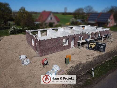 Foto - Haus zum Kaufen in Aurich Schirum 319.000,00 € 97.44 m²