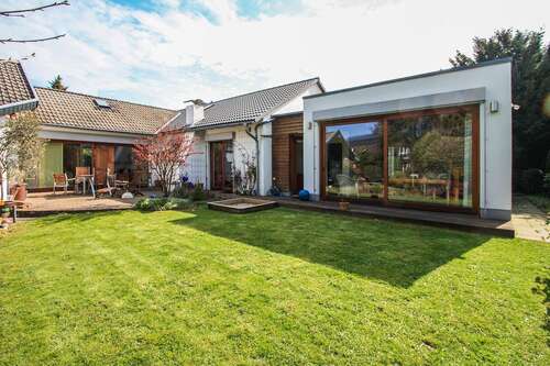 Foto - Haus zum Kaufen in Mettmann 930.000,00 € 223 m²