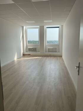 Foto - Büro in Berlin 450,00 € 30 m² - 450,00 EUR Kaltmiete, ca.  30,00 m²