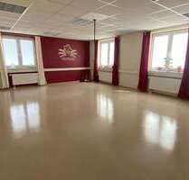 Büro in Usingen 590,00 € 65 m² - 590,00 EUR Kaltmiete, ca.  65,00 m² in Usingen (PLZ: 61250)