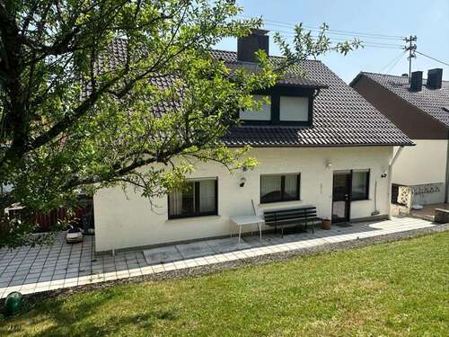 Foto - Haus zum Kaufen in Überherrn 325.000,00 € 220 m²