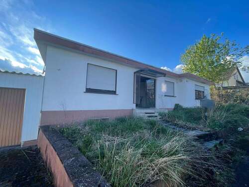 Foto - Haus zum Kaufen in Heusweiler 195.000,00 € 100 m²