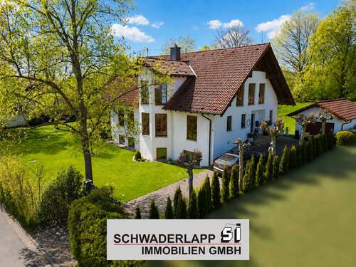 Foto - Haus zum Kaufen in Altenkirchen 569.000,00 € 260 m²