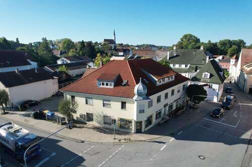 Foto - Haus zum Kaufen in Arnstorf 1.097.000,00 € 546.86 m²