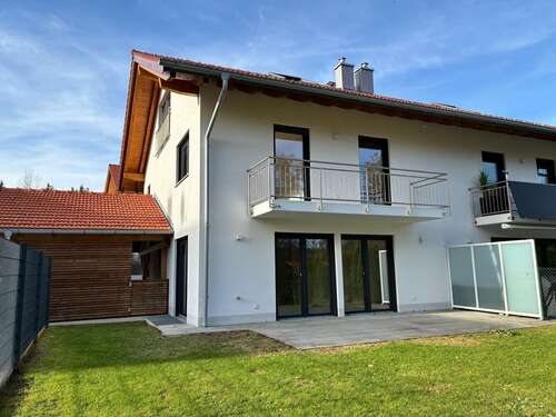 Foto - Haus zum Mieten in Egling-Deining 3.750,00 € 171.46 m²
