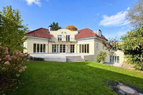 Foto - Haus zum Kaufen in Rosenheim 1.749.000,00 € 310 m²