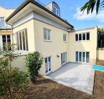 Haus zum Kaufen in Rosenheim 1.690.000,00 € 310 m²