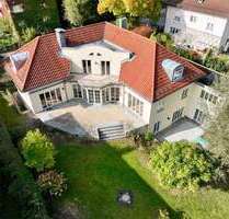 Haus zum Kaufen in Rosenheim 1.790.000,00 € 310 m²