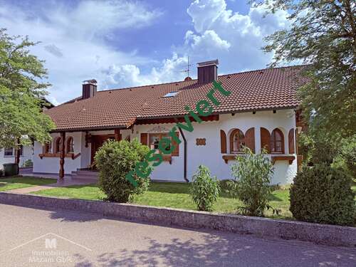 Foto - Haus zum Kaufen in Walting 445.000,00 € 130.98 m²
