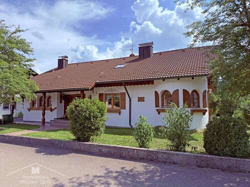 Foto - Haus zum Kaufen in Walting 445.000,00 € 130.98 m²