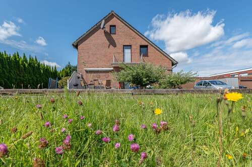 Foto - Haus zum Kaufen in Drochtersen Assel 398.000,00 € 321.22 m²