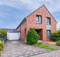 Haus zum Mieten in Leverkusen 2.600,00 € 156.5 m²