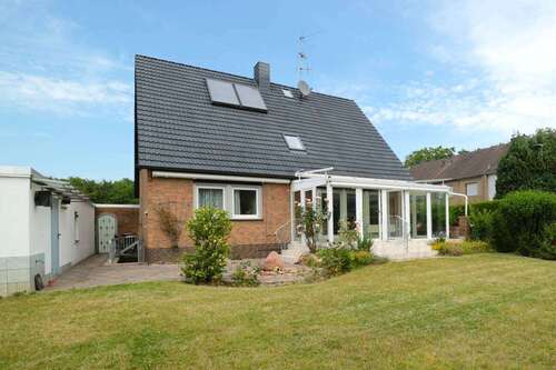 Foto - Haus zum Kaufen in Dormagen Hackenbroich 380.000,00 € 170.22 m²