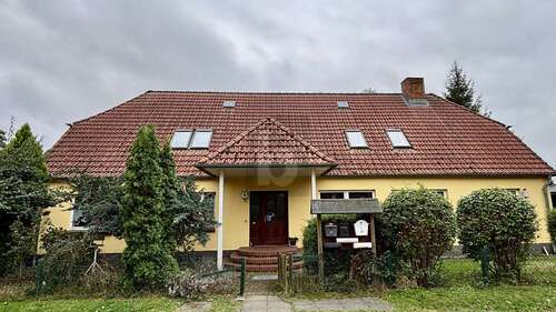 Foto - Haus zum Kaufen in Redefin 249.000,00 € 283 m²