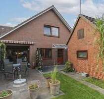 Haus zum Kaufen in Hamburg 720.000,00 € 160.98 m²