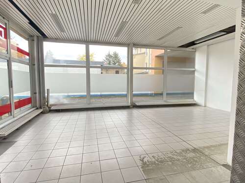 Foto - Halle in Oranienburg 699,00 € 118.25 m²