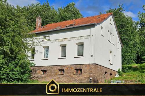 Foto - Haus zum Kaufen in Bad Karlshafen 149.000,00 € 155.73 m²