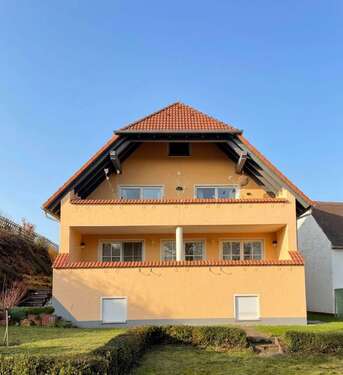 Foto - Haus zum Kaufen in Markt Taschendorf 470.000,00 € 260 m²
