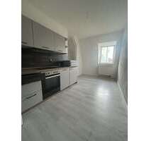 Wohnung zum Mieten in Zwickau 365,00 € 87.93 m²