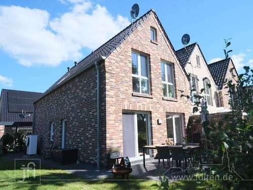 Foto - Haus zum Mieten in Wiesmoor 1.125,00 € 101.87 m²