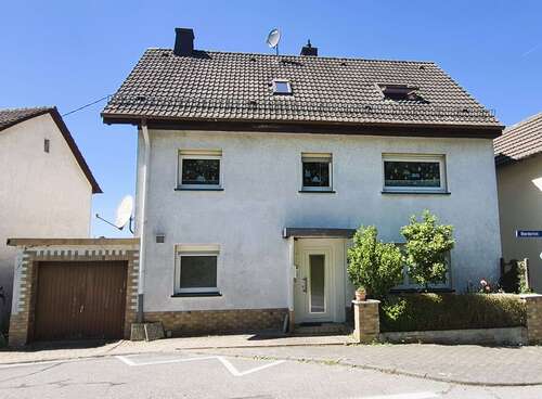 Foto - Haus zum Kaufen in Bad Schwalbach 310.000,00 € 180 m²