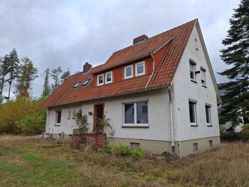 Foto - Haus zum Kaufen in Faßberg 125.000,00 € 128 m²