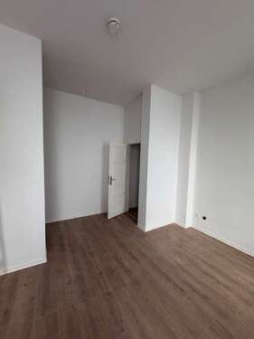 Foto - Wohnung zum Mieten in Magdeburg 315,00 € 42 m²