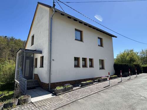 Foto - Haus zum Kaufen in Schlangenbad 245.000,00 € 100 m²