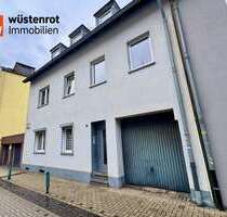 Haus zum Kaufen in Duisburg 449.000,00 € 220 m²