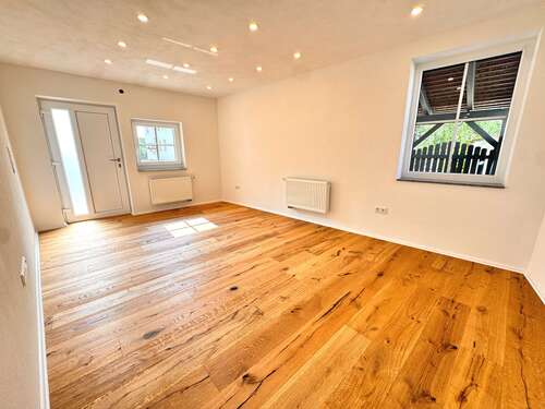 Foto - Wohnung zum Kaufen in Heßdorf 269.000,00 € 67.54 m²