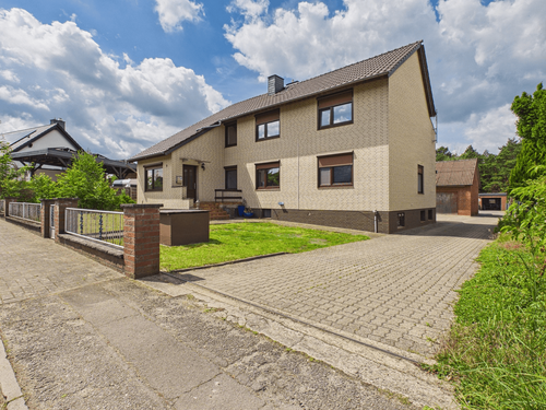 Foto - Haus zum Kaufen in Sassenburg 299.000,00 € 186 m²