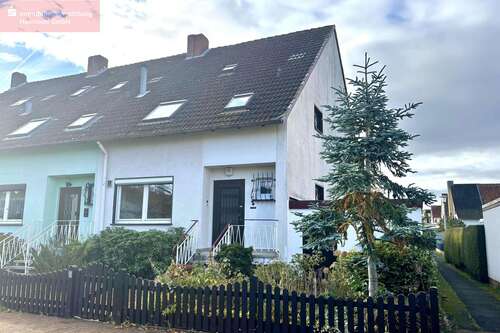 Foto - Haus zum Kaufen in Laatzen 364.000,00 € 140 m²