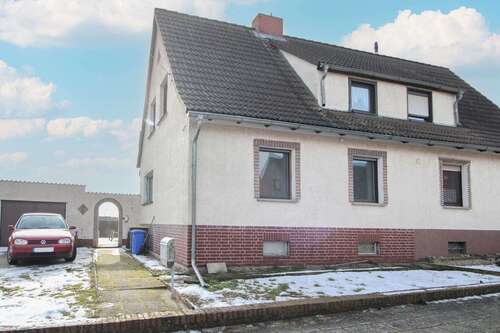Foto - Haus zum Kaufen in Elbe-Parey 75.000,00 € 100.16 m²