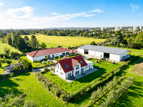 Foto - Haus zum Kaufen in Wiesbaden 2.299.000,00 € 179 m²