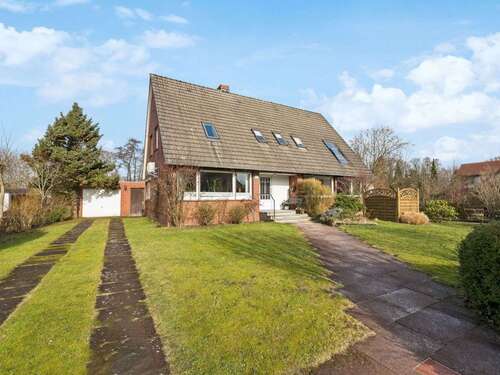 Foto - Haus zum Kaufen in Otterndorf 285.000,00 € 180 m²