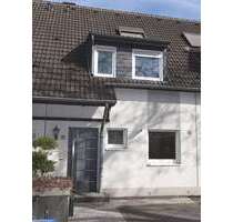 Haus zum Kaufen in Düsseldorf 469.000,00 € 103.34 m²