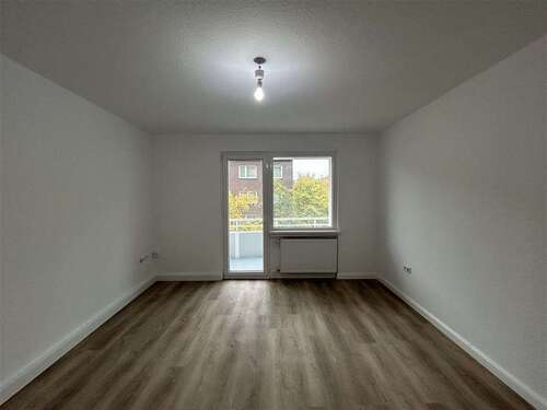 Foto - Wohnung zum Mieten in Duisburg 745,00 € 68.75 m²