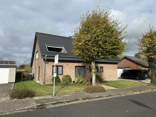 Foto - Haus zum Kaufen in Kevelaer 569.000,00 € 187 m²