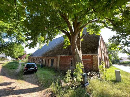 Foto - Haus zum Kaufen in Roggenstorf 219.000,00 € 700 m²
